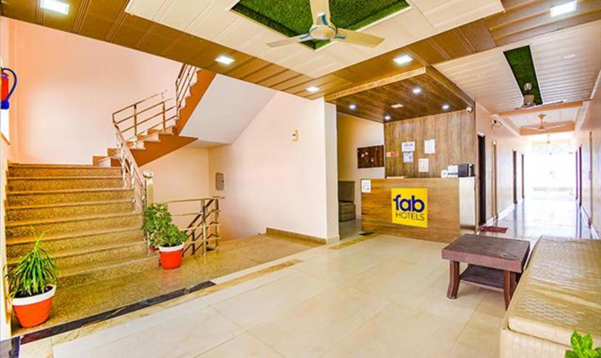 FabHotel Yamunotri Retreat Rishīkesh Esterno foto